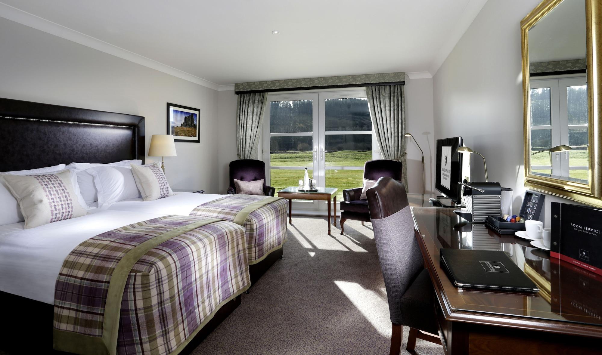 Macdonald Cardrona Hotel, Golf & Spa Peebles Bagian luar foto
