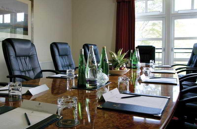 Macdonald Cardrona Hotel, Golf & Spa Peebles Bagian luar foto