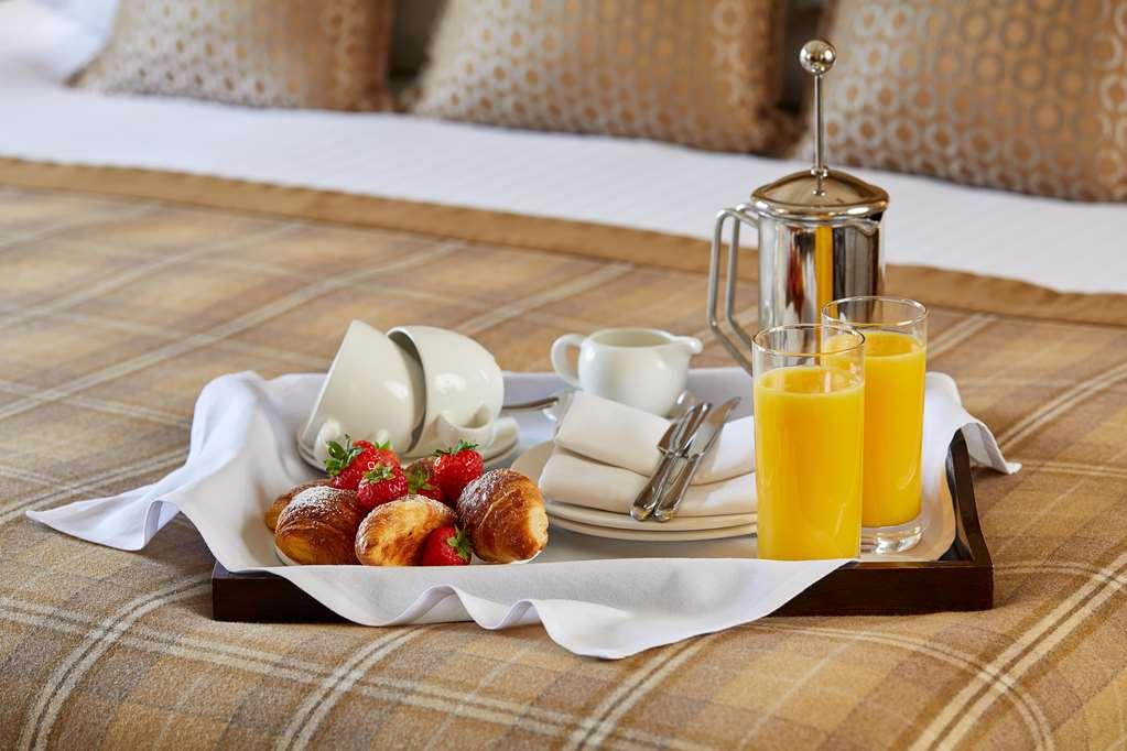 Macdonald Cardrona Hotel, Golf & Spa Peebles Ruang foto