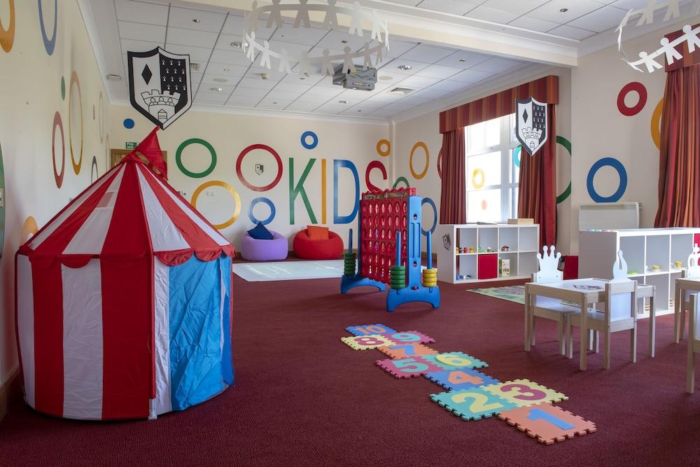 Macdonald Cardrona Hotel, Golf & Spa Peebles Bagian luar foto