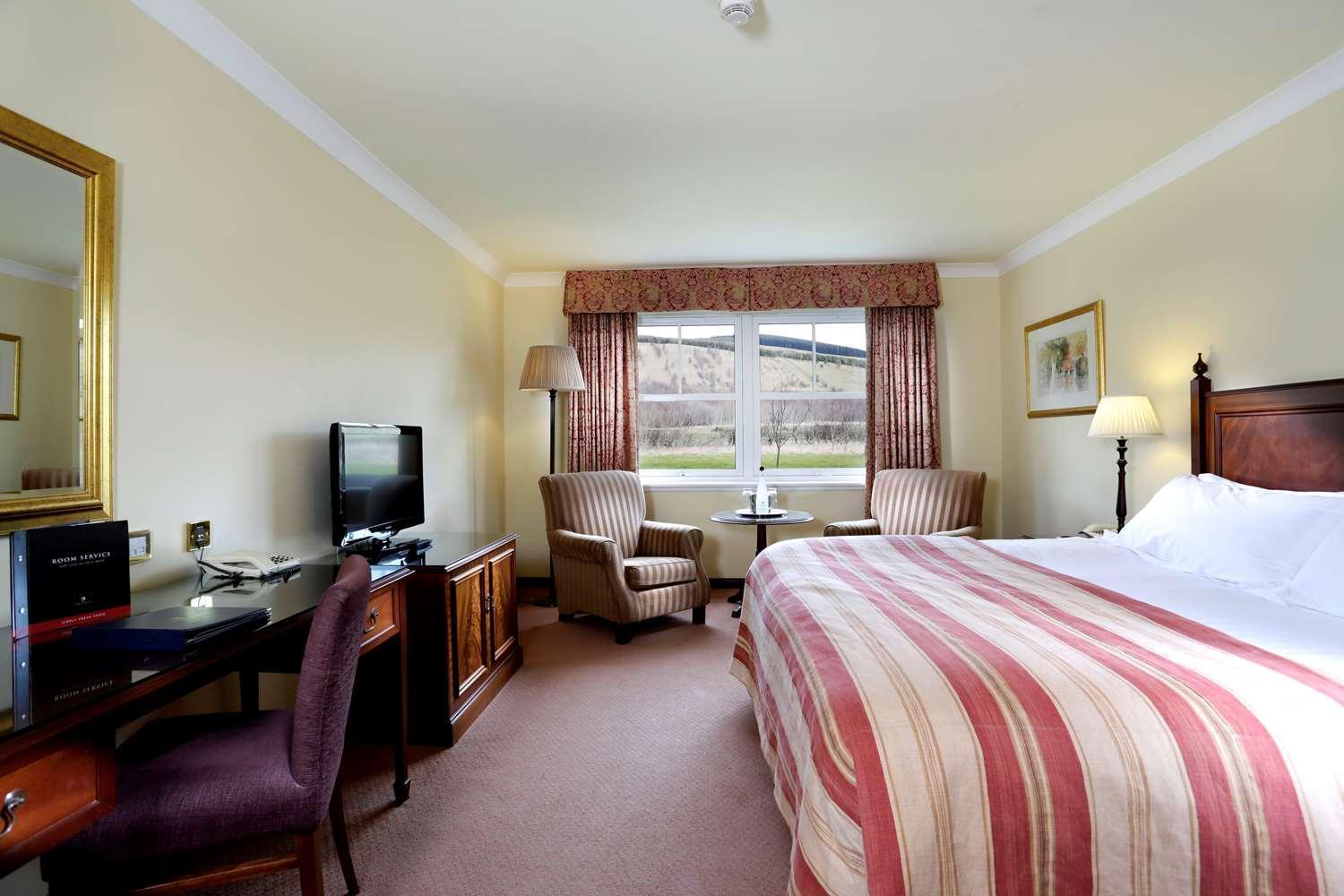 Macdonald Cardrona Hotel, Golf & Spa Peebles Bagian luar foto