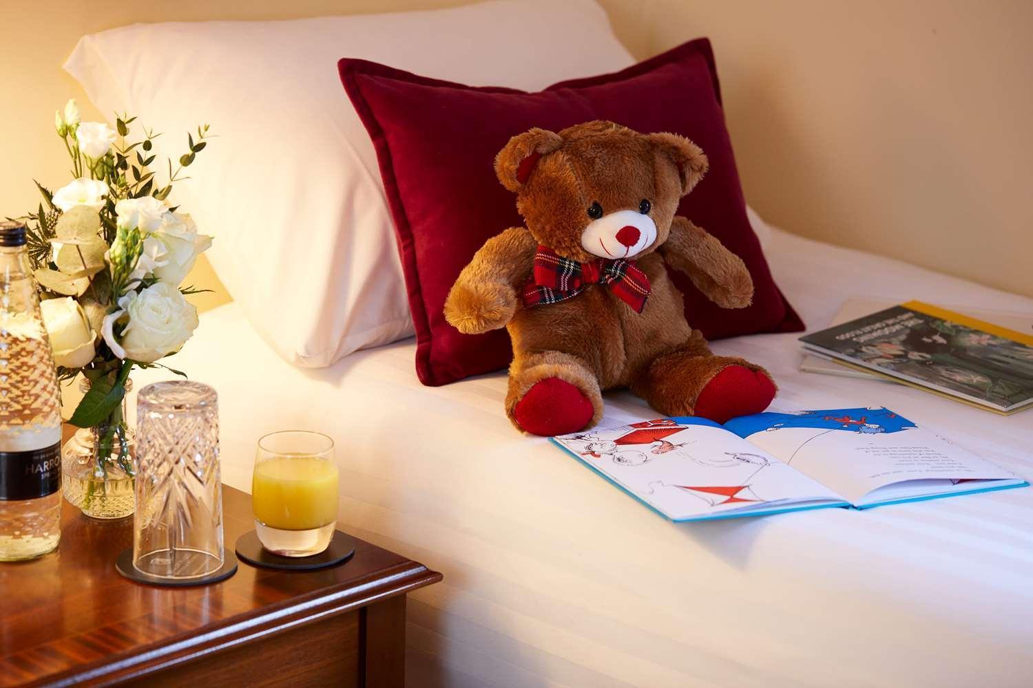 Macdonald Cardrona Hotel, Golf & Spa Peebles Bagian luar foto