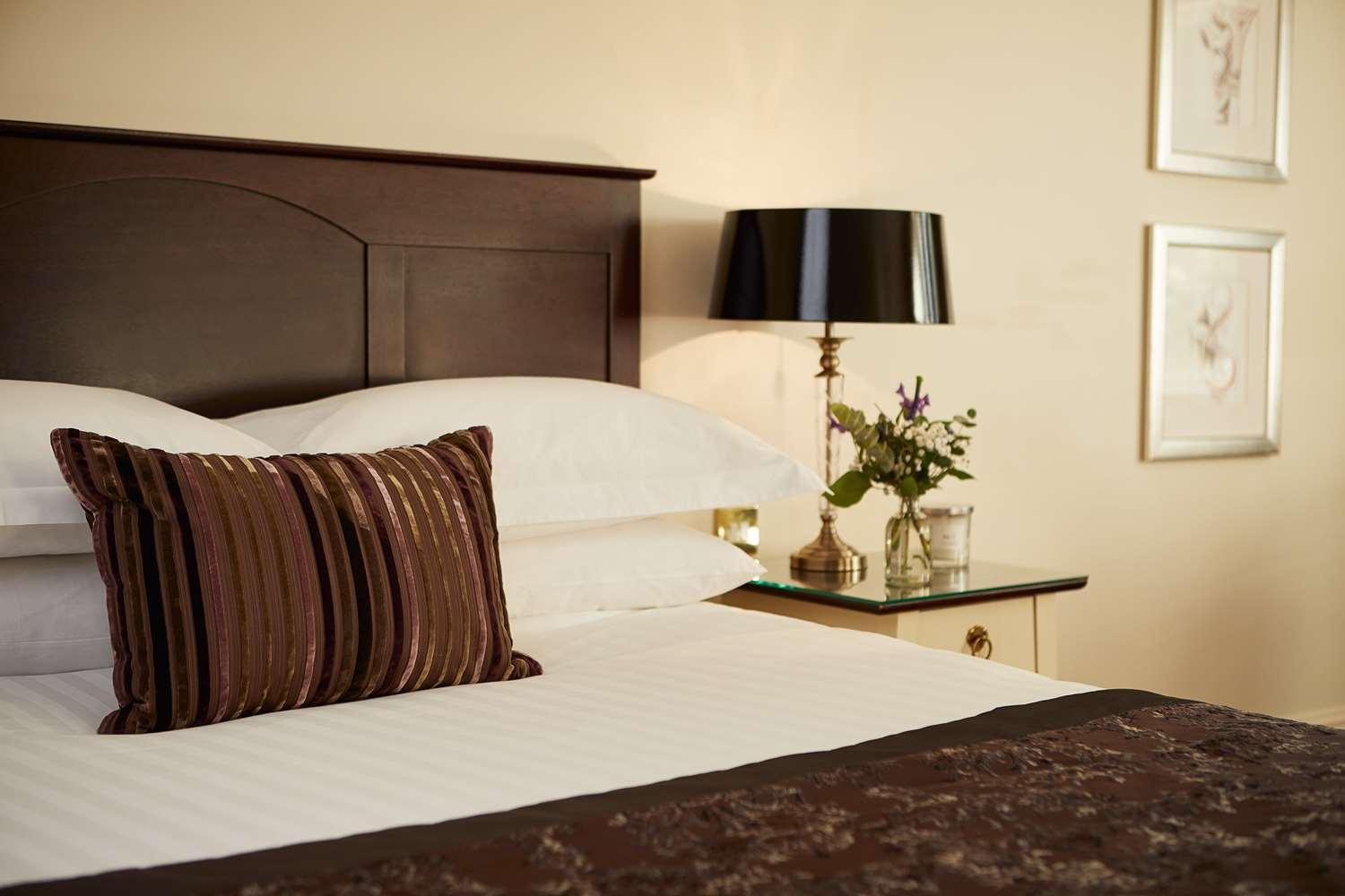 Macdonald Cardrona Hotel, Golf & Spa Peebles Bagian luar foto