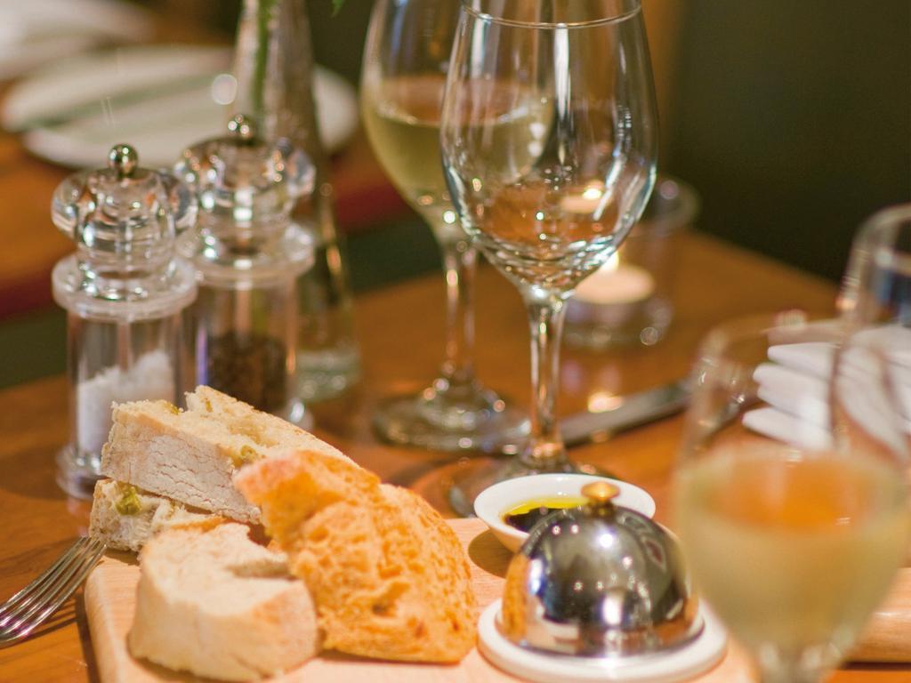 Macdonald Cardrona Hotel, Golf & Spa Peebles Bagian luar foto